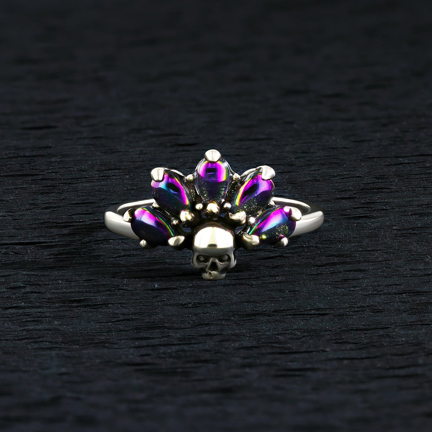 Macabre Skull - Jewel Candle Ceramic